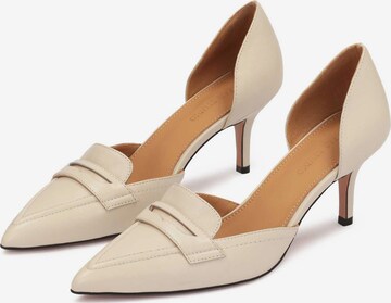 Kazar Studio Pumps in Beige