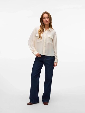 VERO MODA Blouse in White