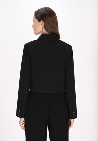 faina - Blazer en negro