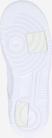 Nike Sportswear Sneaker 'Air Force 1 Pixel' in Weiß