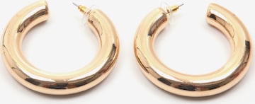 J. Jayz Earrings in Gold: front