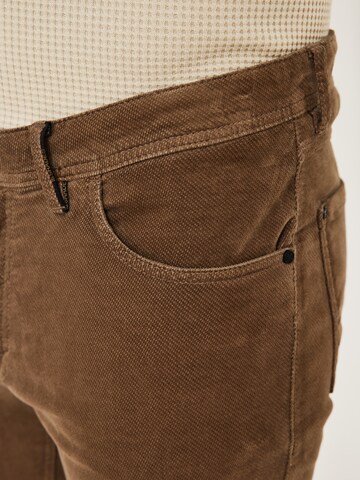 REDPOINT Regular Pants in Brown