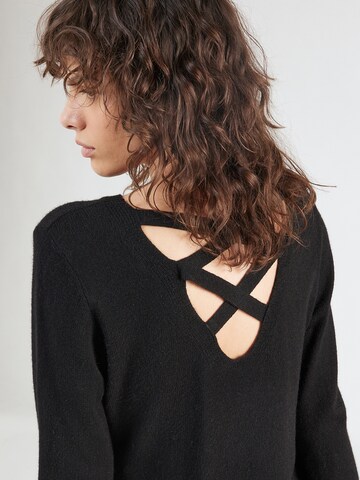 Pull-over 'LEVA' ONLY en noir