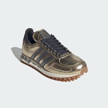 ADIDAS ORIGINALS Tenisky – zlatá