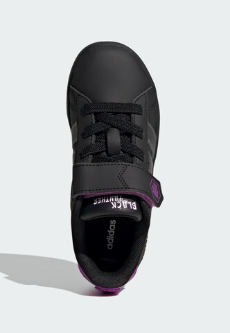 ADIDAS SPORTSWEAR Sneaker 'Marvel Avengers Grand Court' in Schwarz