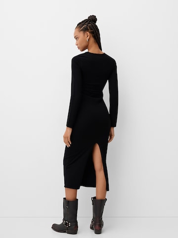 Bershka Kleid in Schwarz