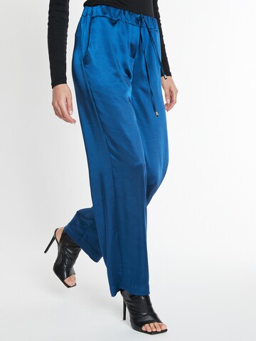 Ana Alcazar Regular Trousers in Blue: front