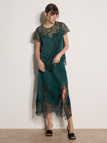 Apricot Blouse ' Satin-Top ' in Groen