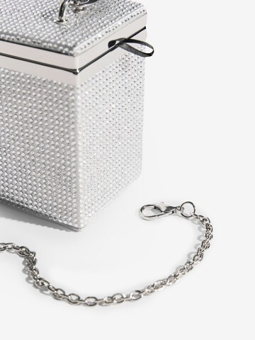 Clutch de la Lipsy pe argintiu