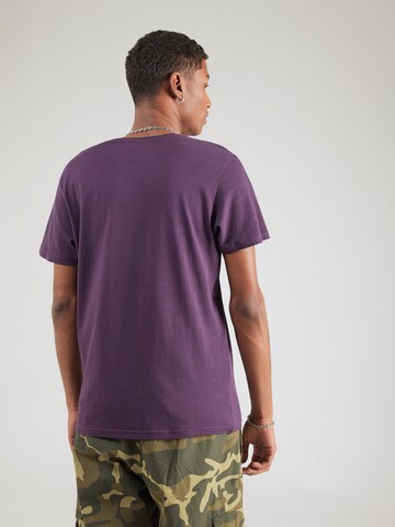 ALPHA INDUSTRIES Regular Fit T-Shirt in Lila