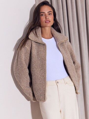 Lipsy - Chaqueta polar en beige