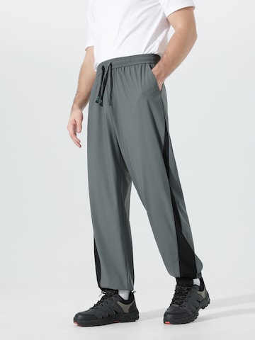 Youthup Tapered Workout Pants in Grey