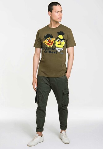 LOGOSHIRT Shirt 'Sesamstrasse - Ernie & Bert | Havin' Fun' in Green