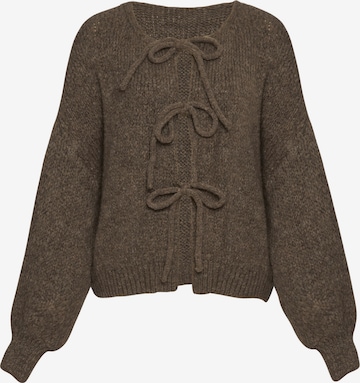 Lilavie Strickjacke ' Miaa ' in Braun: Vorderseite