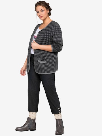 SHEEGO Knitted Janker in Grey