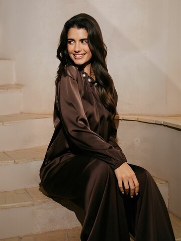 T-shirt ' PIP ' Liberte Essentiel en marron : devant