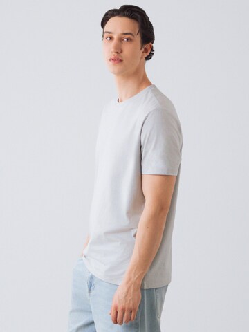 Honest Basics Shirt 'T-shirt Men' in Grijs