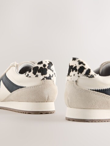 Next Sneaker i svart