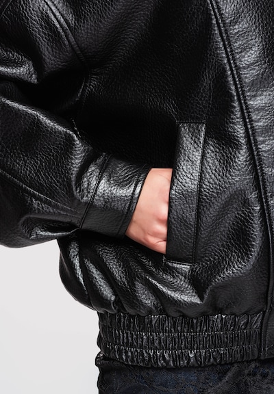 Ombre Between-season jacket in S-M in Black, Item view