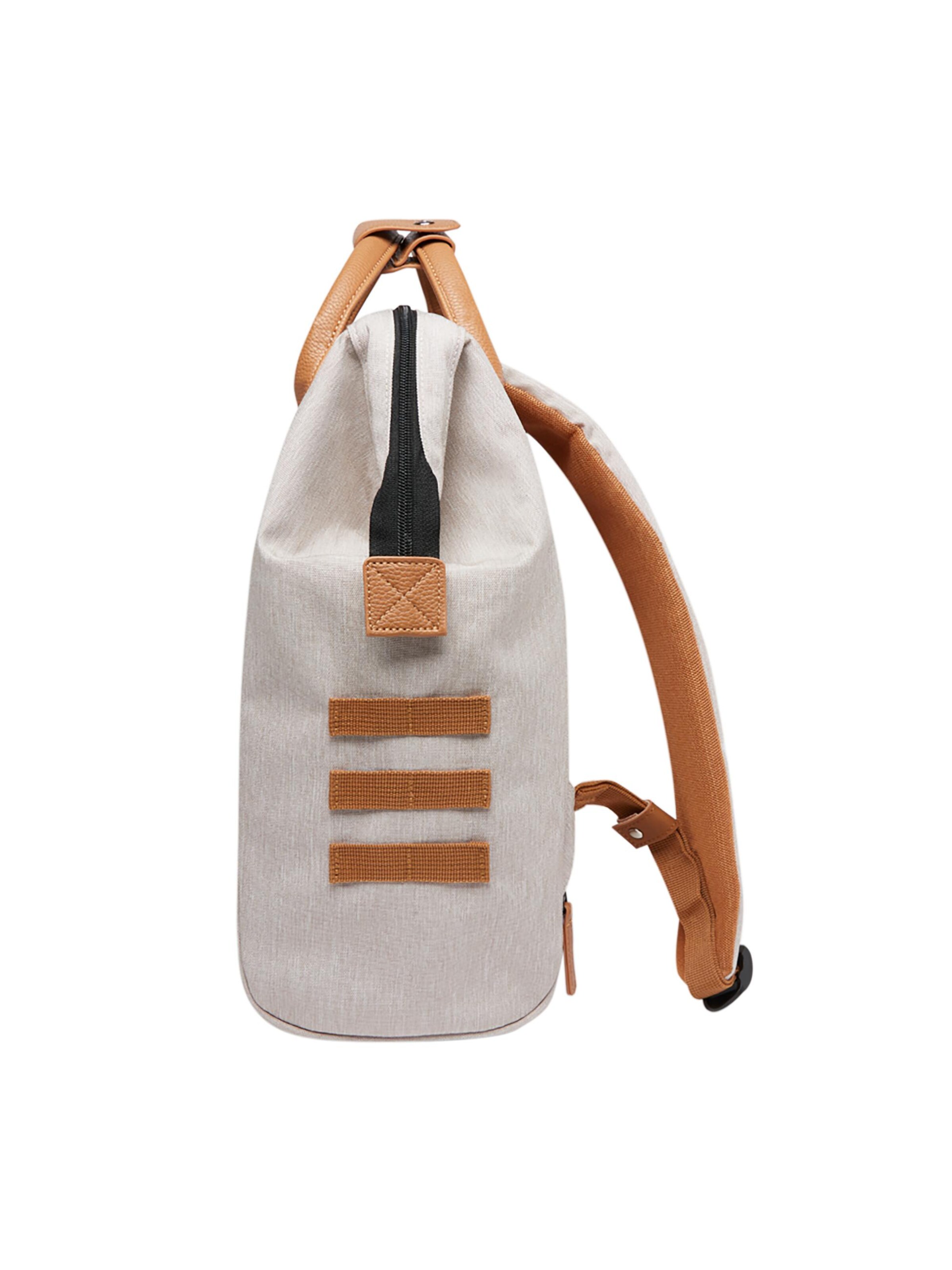 Cabaia Backpack 'Adventurer' in Beige
