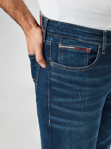 Regular Jeans 'Ryan' de la Tommy Jeans pe albastru