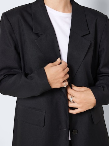 Noisy may Blazer in Black