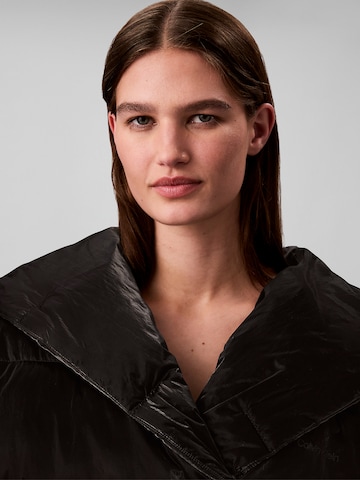 Calvin Klein Sport Tussenjas in Bruin