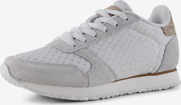 WODEN Sneakers in Grey: front