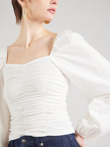 Camicia da donna 'Malysia' di PIECES in bianco