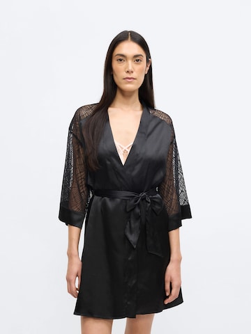 TRIUMPH - Roupão 'A Weekend To Remember' em preto: frente