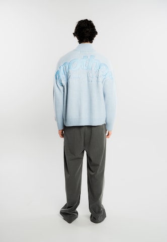 Another Cotton Lab Strickjacke in Blau
