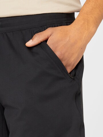 Gilly Hicks Normalny krój Spodnie w kolorze czarny