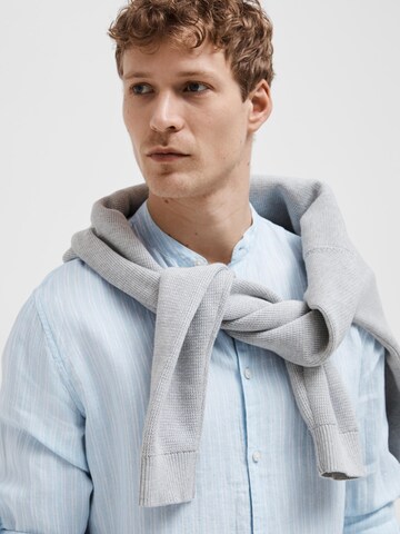 Coupe regular Chemise SELECTED en bleu