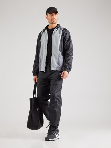 Nike Sportswear Костюм для бега 'Club' в Черный