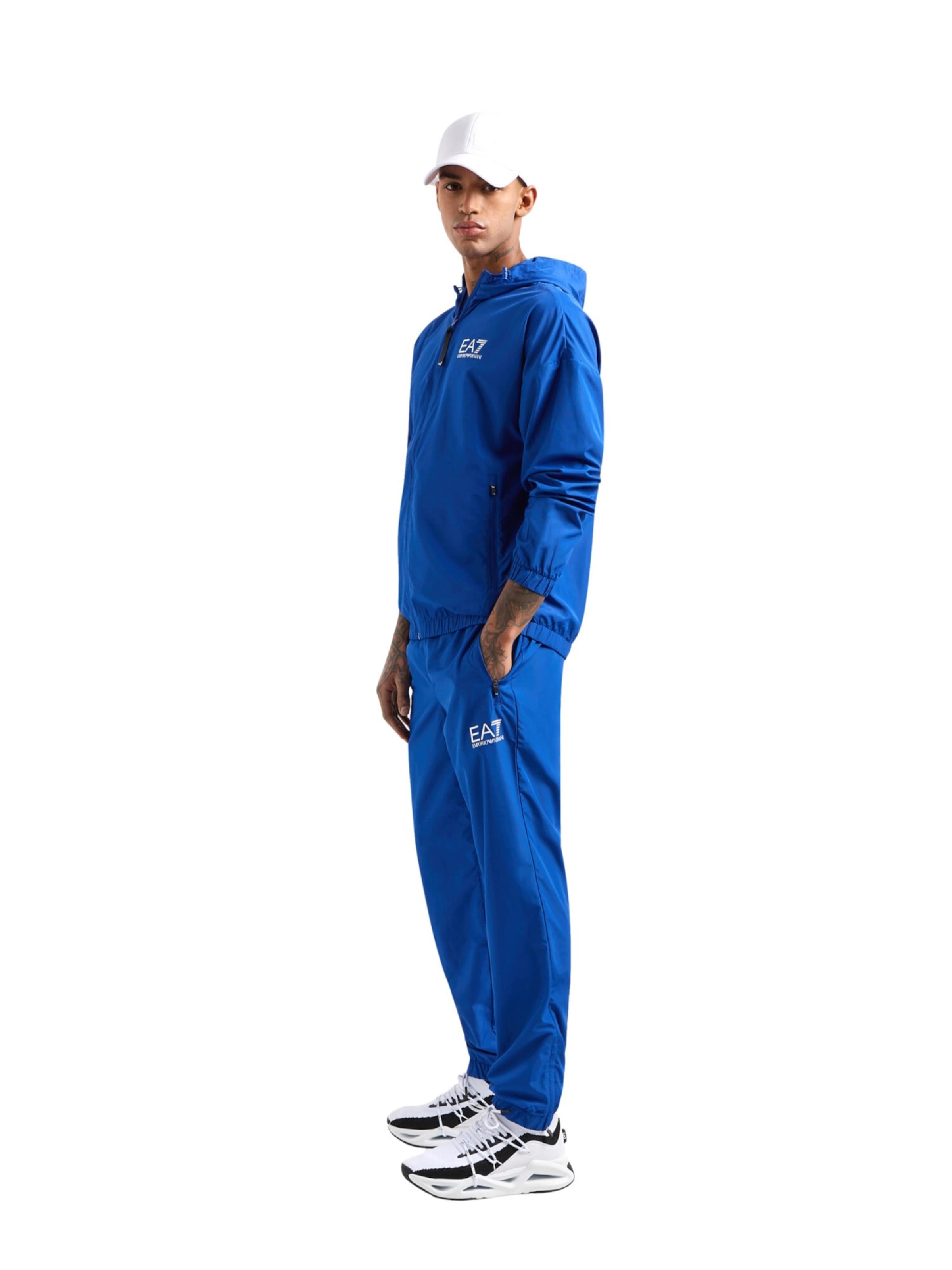 Survêtement EA7 Emporio Armani en bleu : devant