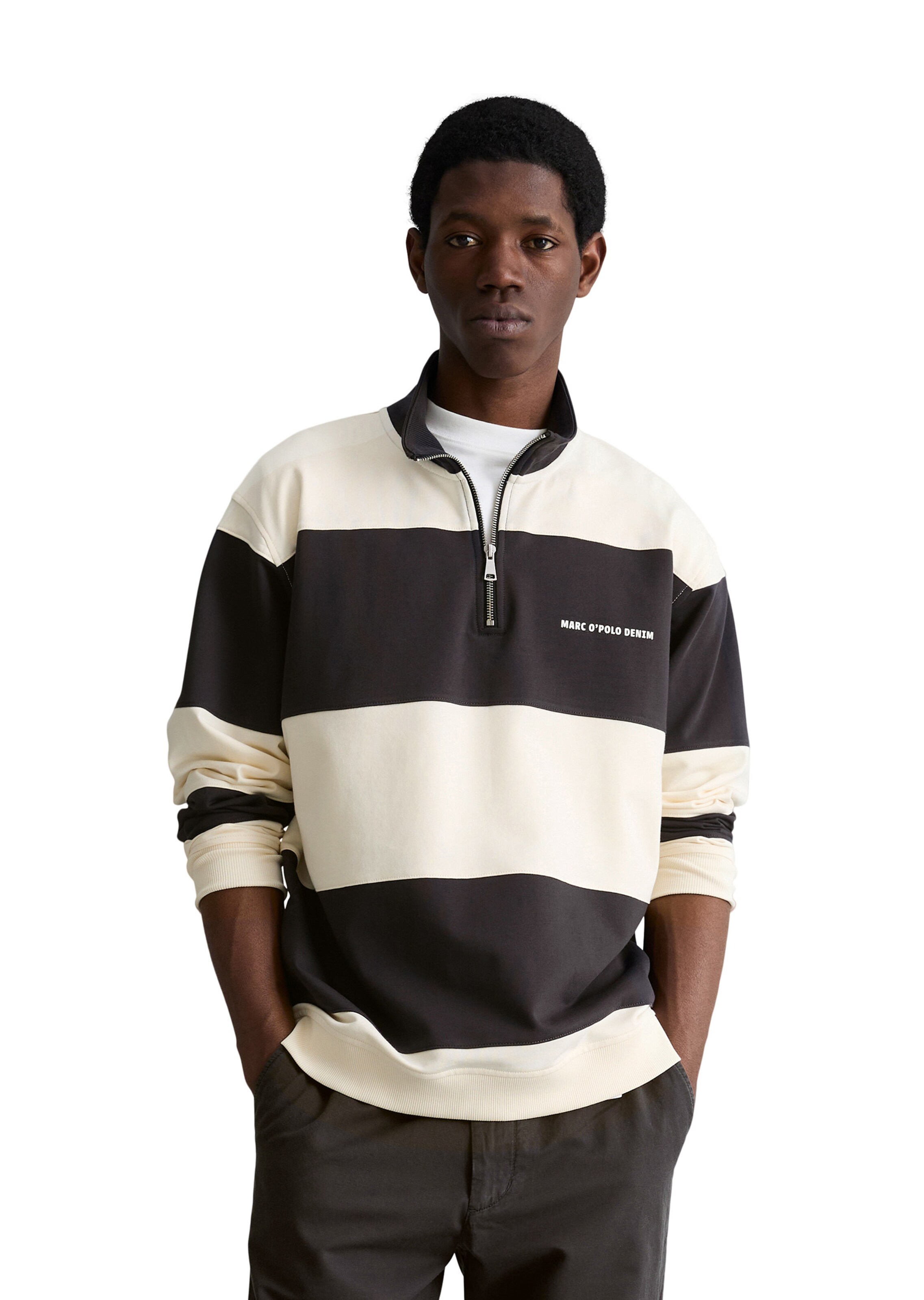 Marc O'Polo DENIM Sweatshirt in Zwart: voorkant