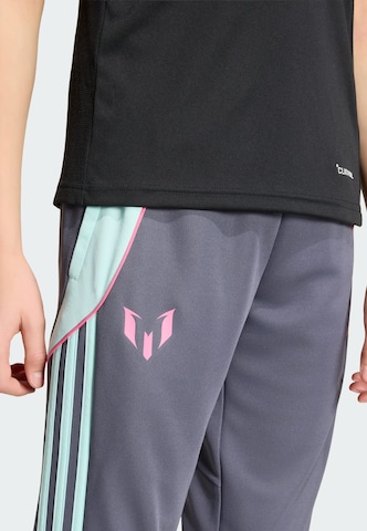 ADIDAS PERFORMANCE Slimfit Sportbroek 'Messi' in Grijs