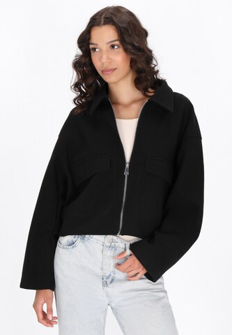 MYMO - Chaqueta de entretiempo 'Young Fashion' en negro: frente