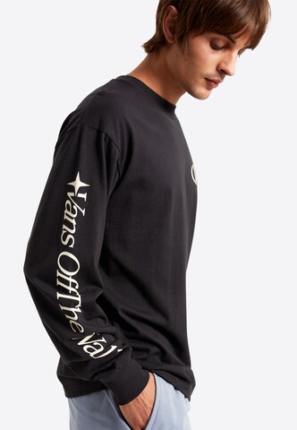 VANS - Camiseta 'Advanced Vee' en negro