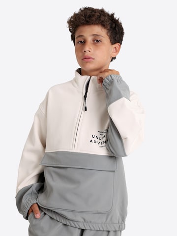 Solang Tracksuit in Beige