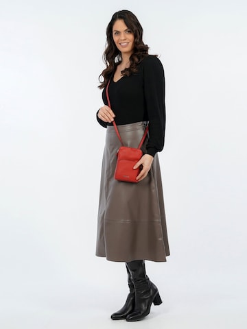 TAMARIS Shoulder Bag 'Alessia' in Red: front
