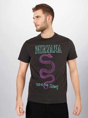 AMPLIFIED Regular fit T-shirt 'NIRVANA' i grå: framsida