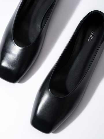 Estro Ballet Flats '661-11' in Black