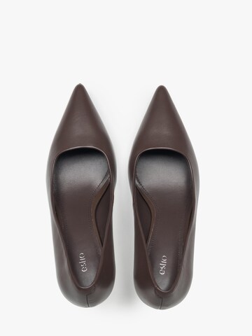 Estro Pumps '24043-1568' in Bruin