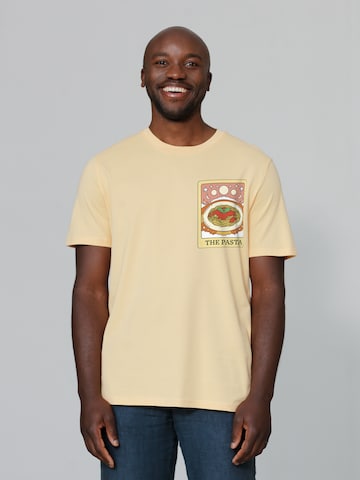 T-Shirt 'Tarot The Pasta' Watapparel en jaune : devant