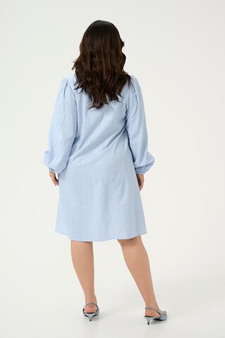 Robe 'Anni' KAFFE CURVE en bleu