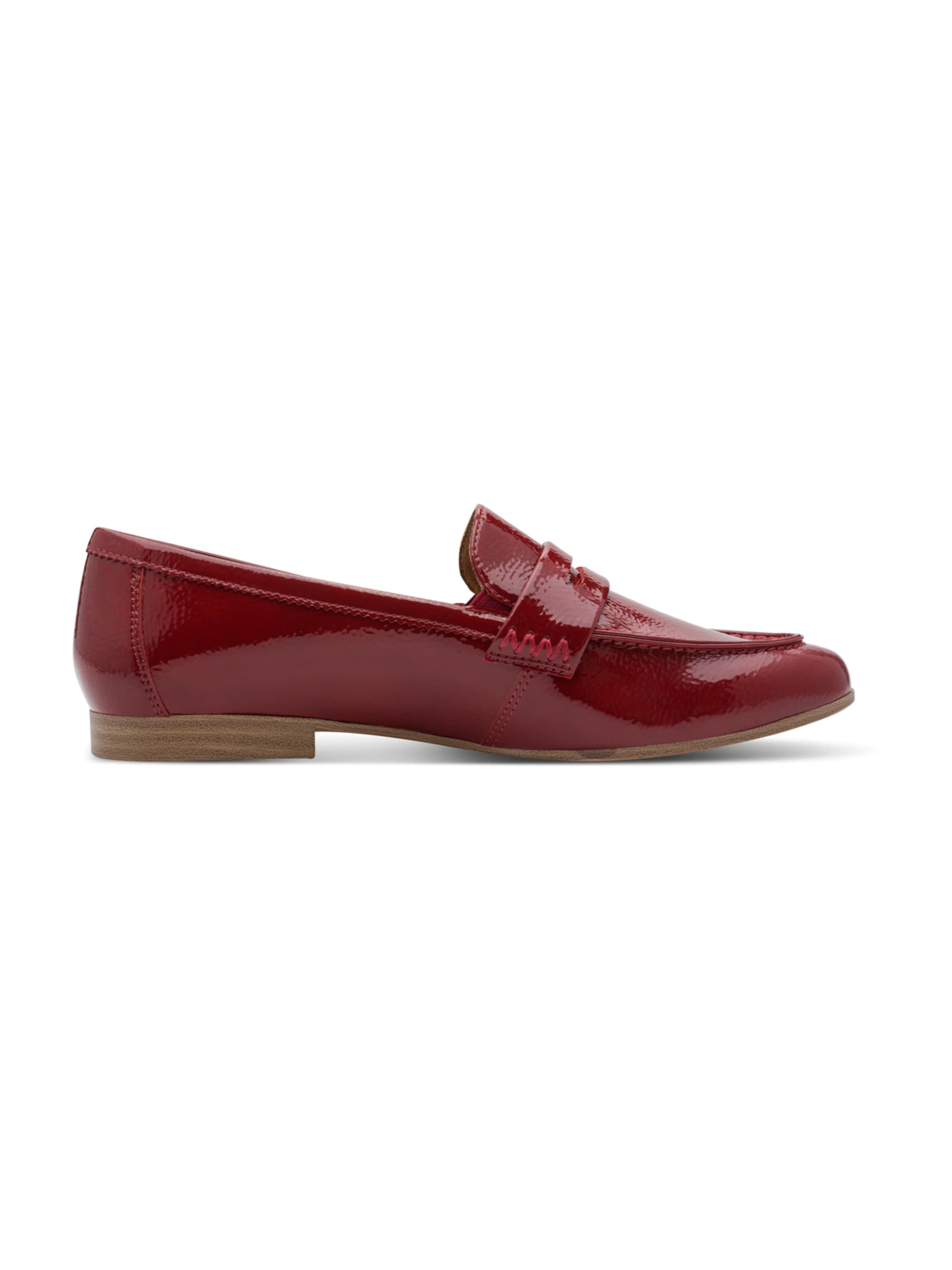 Chaussure basse Tamaris en rouge