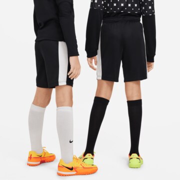 NIKE Обычный Спортивные штаны 'Academy23' в Черный: спереди