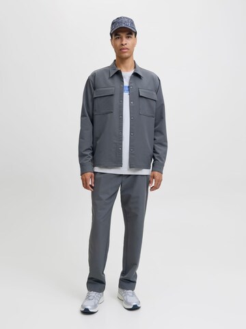 JACK & JONES Baggy Sportbroek 'Kane' in Grijs: voorkant