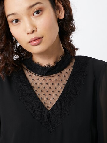 Camicia da donna 'BELLA' di VERO MODA in nero